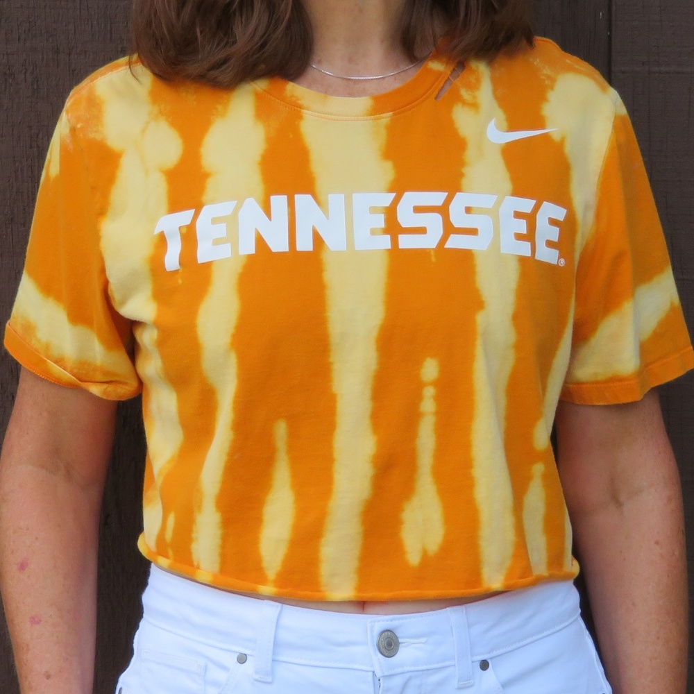 Nike Tennessee Volunteers Custom Bleach Crop Top M